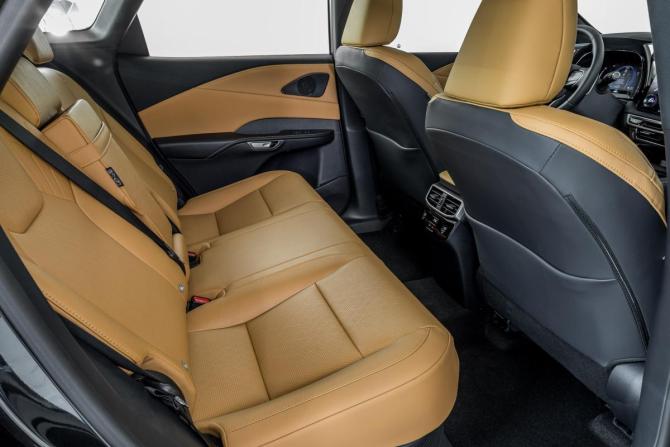 Lexus RX V с пробегом 2024 года, цена 9 599 900 рублей, 10 км, внедорожник, Автокод Объявления