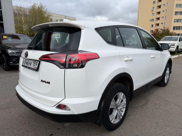 Toyota RAV4 IV (XA40) Рестайлинг с пробегом 2018 года, цена 2 349 999 рублей, 85000 км, внедорожник, Автокод Объявления