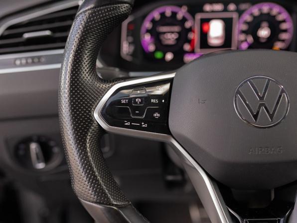Volkswagen Tiguan II Рестайлинг с пробегом 2020 года, цена 3 850 000 рублей, 92712 км, внедорожник, Автокод Объявления