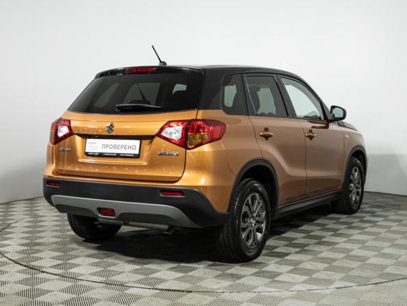 Suzuki Vitara II с пробегом 2018 года, цена 1 479 585 рублей, 210992 км, внедорожник, Автокод Объявления