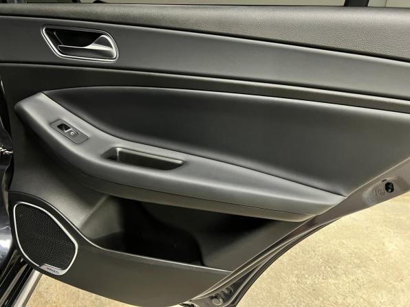 Omoda S5 с пробегом 2023 года, цена 1 499 000 рублей, 63147 км, седан, Автокод Объявления