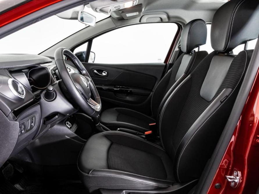 Renault Kaptur I Рестайлинг Санкт-Петербург  - изображение 16
