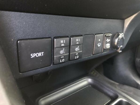 Toyota RAV4 IV (XA40) с пробегом 2014 года, цена 2 240 800 рублей, 130000 км, внедорожник, Автокод Объявления
