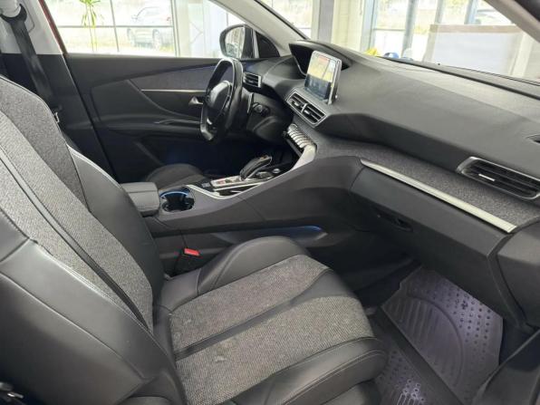 Peugeot 3008 II с пробегом 2018 года, цена 1 715 000 рублей, 99170 км, внедорожник, Автокод Объявления