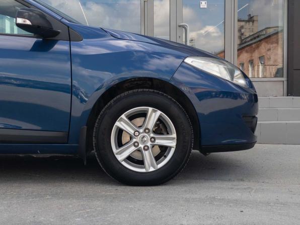 Renault Fluence I с пробегом 2011 года, цена 780 000 рублей, 130284 км, седан, Автокод Объявления
