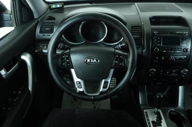 Kia Sorento II с пробегом 2012 года, цена 1 299 000 рублей, 270000 км, внедорожник, Автокод Объявления