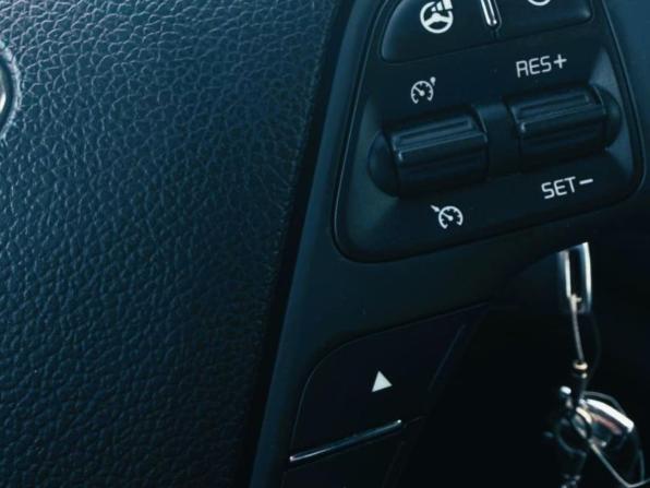 Kia Ceed II Рестайлинг с пробегом 2018 года, цена 1 248 400 рублей, 159581 км, универсал, Автокод Объявления
