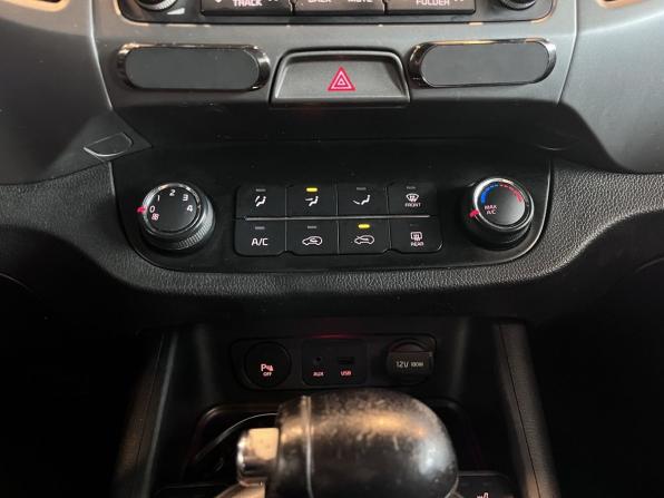 Kia Sportage III Рестайлинг с пробегом 2015 года, цена 1 315 000 рублей, 348035 км, внедорожник, Автокод Объявления