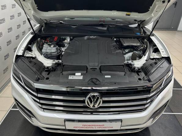 Volkswagen Touareg III с пробегом 2018 года, цена 3 975 000 рублей, 191378 км, внедорожник, Автокод Объявления