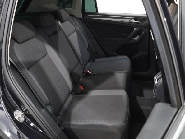 Volkswagen Tiguan II с пробегом 2017 года, цена 2 650 000 рублей, 172116 км, внедорожник, Автокод Объявления
