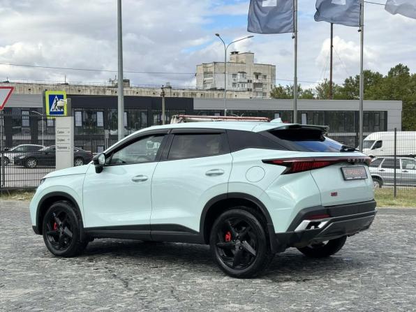 Omoda C5 I с пробегом 2023 года, цена 1 890 000 рублей, 42725 км, внедорожник, Автокод Объявления