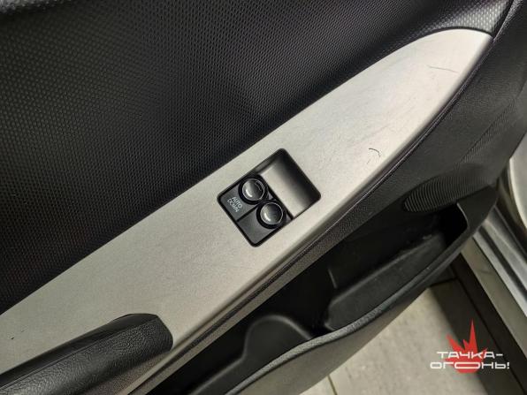 Hyundai Solaris I Рестайлинг с пробегом 2016 года, цена 748 000 рублей, 127000 км, седан, Автокод Объявления