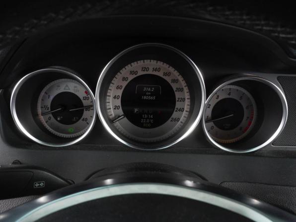 Mercedes-Benz C-Класс III (W204) Рестайлинг с пробегом 2012 года, цена 1 585 000 рублей, 180565 км, седан, Автокод Объявления