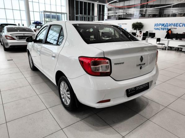Renault Logan II с пробегом 2015 года, цена 690 000 рублей, 146657 км, седан, Автокод Объявления