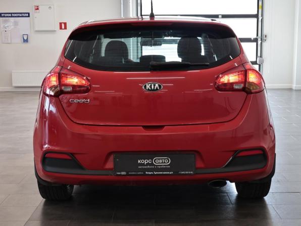 Kia Ceed II с пробегом 2014 года, цена 791 000 рублей, 176600 км, хэтчбек, Автокод Объявления