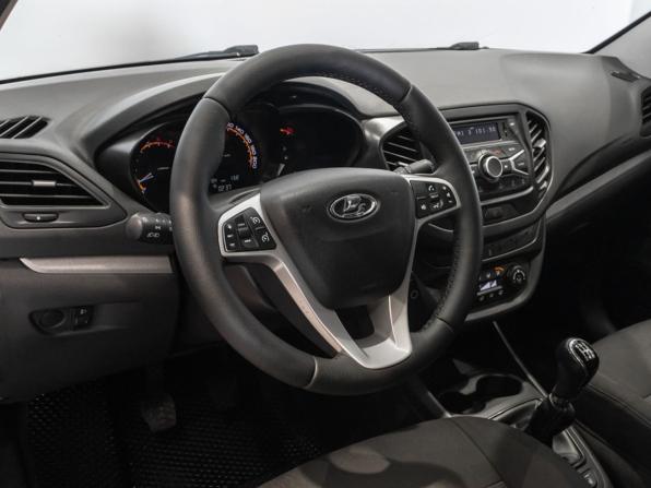 Lada (ВАЗ) Vesta I с пробегом 2020 года, цена 822 954 рубля, 158171 км, седан, Автокод Объявления
