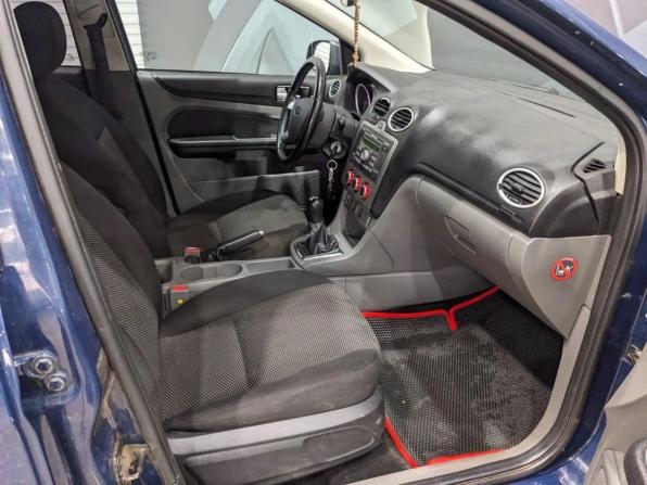 Ford Focus II Рестайлинг с пробегом 2011 года, цена 410 000 рублей, 343000 км, седан, Автокод Объявления