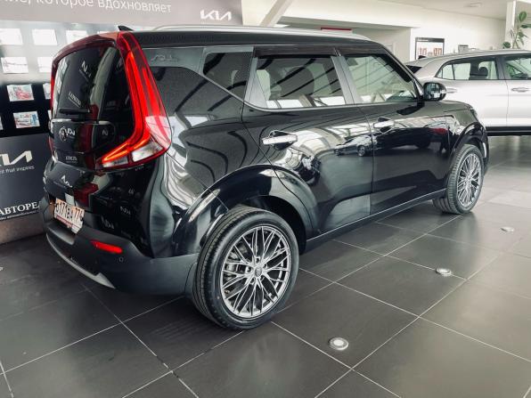 Kia Soul III с пробегом 2021 года, цена 2 600 000 рублей, 21066 км, хэтчбек, Автокод Объявления