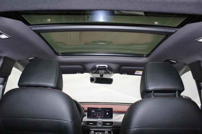 Geely Coolray I с пробегом 2021 года, цена 1 599 000 рублей, 51145 км, внедорожник, Автокод Объявления