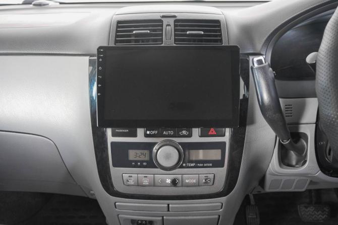 Toyota Ipsum II (M20) с пробегом 2001 года, цена 949 000 рублей, 239000 км, компактвэн, Автокод Объявления