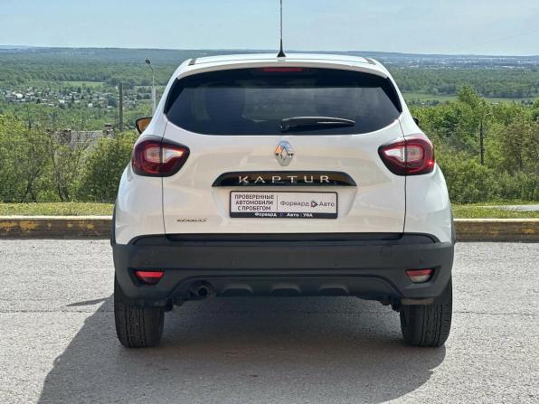 Renault Kaptur I с пробегом 2018 года, цена 945 000 рублей, 192471 км, внедорожник, Автокод Объявления