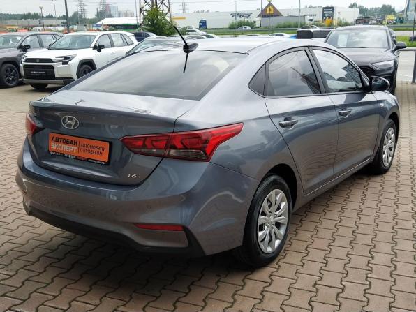 Hyundai Solaris II с пробегом 2019 года, цена 1 099 000 рублей, 197000 км, седан, Автокод Объявления