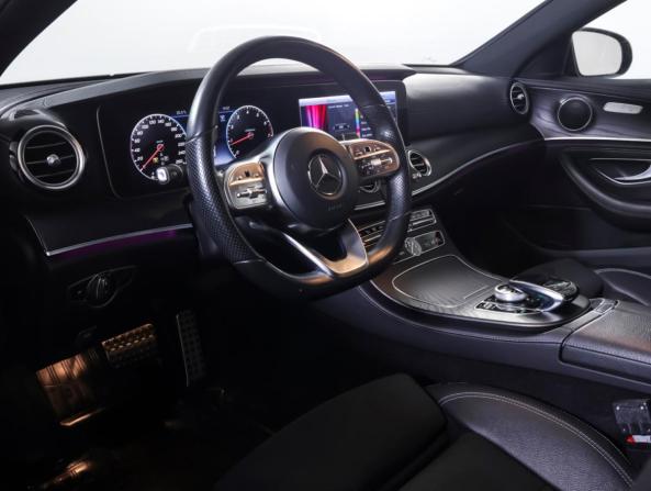 Mercedes-Benz E-Класс V (W213 S213 C238) Рестайлинг с пробегом 2020 года, цена 3 990 000 рублей, 35081 км, седан, Автокод Объявления