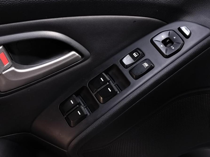 Hyundai ix35 I Санкт-Петербург  - изображение 18