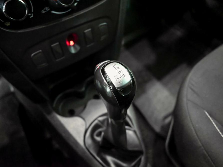 Renault Logan II Рестайлинг Екатеринбург  - изображение 18