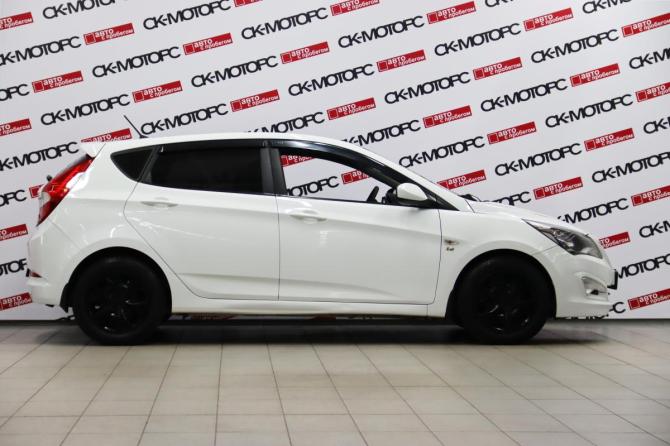Hyundai Solaris I Рестайлинг с пробегом 2015 года, цена 825 250 рублей, 117076 км, хэтчбек, Автокод Объявления
