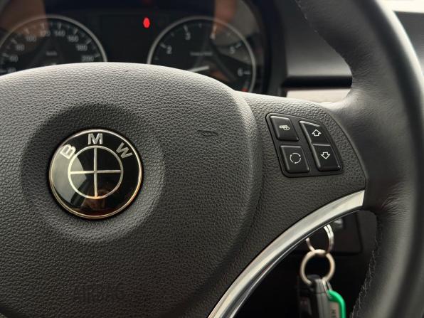 BMW 3 серии V (E90/E91/E92/E93) Рестайлинг с пробегом 2012 года, цена 1 350 000 рублей, 110900 км, купе, Автокод Объявления