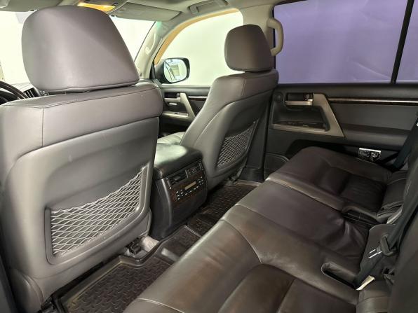 Toyota Land Cruiser 200 Series с пробегом 2010 года, цена 3 100 000 рублей, 270000 км, внедорожник, Автокод Объявления