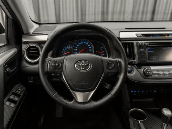 Toyota RAV4 IV (XA40) с пробегом 2013 года, цена 2 380 000 рублей, 87581 км, внедорожник, Автокод Объявления