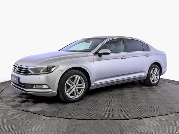 Volkswagen Passat B8 с пробегом 2019 года, цена 2 164 500 рублей, 142275 км, седан, Автокод Объявления