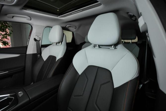 Новый Omoda C5 II 2026 года, цена 2 729 000 рублей, внедорожник, Автокод Объявления