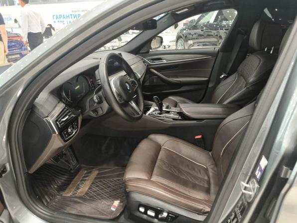 BMW 5 серии VII (G30/G31/G38) с пробегом 2018 года, цена 4 250 000 рублей, 110459 км, седан, Автокод Объявления