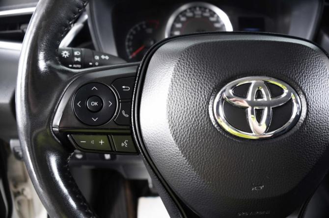 Toyota Corolla XII (E210) с пробегом 2019 года, цена 1 599 000 рублей, 175485 км, седан, Автокод Объявления