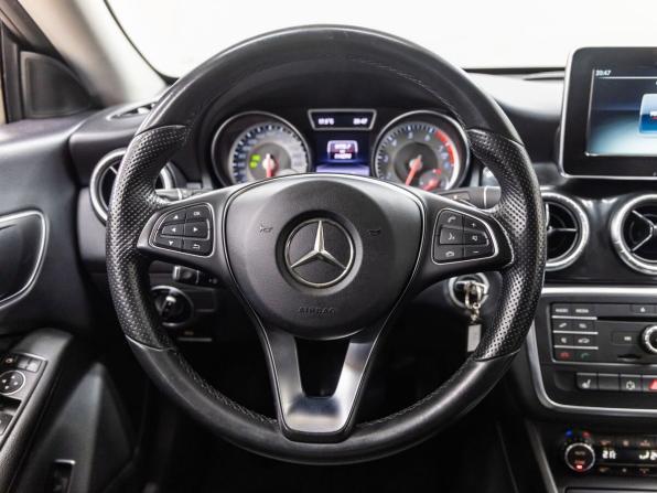 Mercedes-Benz CLA I (C117 X117) с пробегом 2015 года, цена 1 788 000 рублей, 114294 км, седан, Автокод Объявления