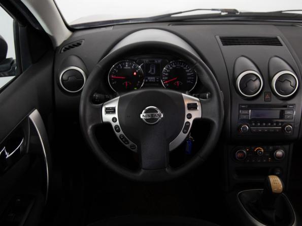 Nissan Qashqai I Рестайлинг с пробегом 2013 года, цена 799 000 рублей, 302833 км, внедорожник, Автокод Объявления