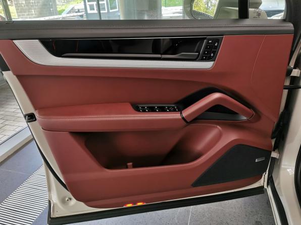 Porsche Cayenne III Рестайлинг с пробегом 2024 года, цена 14 900 000 рублей, 16857 км, внедорожник, Автокод Объявления