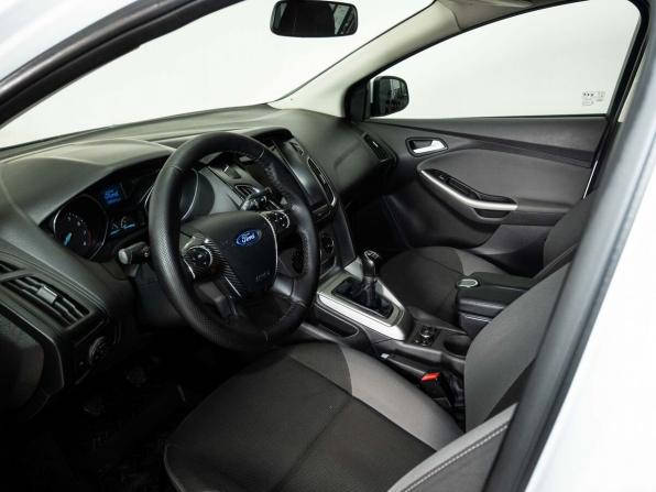 Ford Focus III с пробегом 2013 года, цена 668 000 рублей, 200337 км, универсал, Автокод Объявления