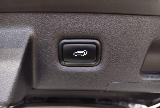 Hyundai Santa Fe IV Рестайлинг с пробегом 2021 года, цена 4 620 000 рублей, 44229 км, внедорожник, Автокод Объявления