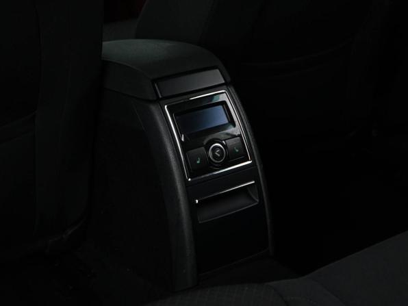 Skoda Superb II Рестайлинг с пробегом 2013 года, цена 1 099 050 рублей, 164810 км, лифтбек, Автокод Объявления
