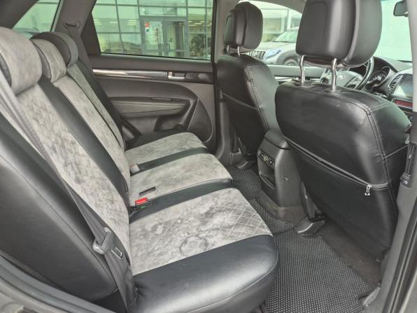 Kia Sorento II Рестайлинг с пробегом 2020 года, цена 2 300 000 рублей, 204024 км, внедорожник, Автокод Объявления