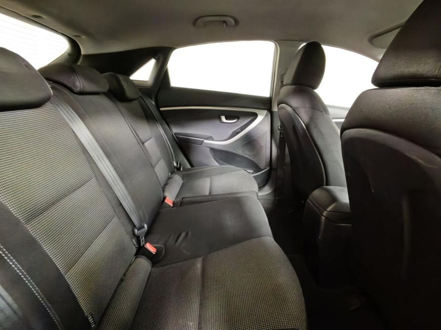 Hyundai i30 II Москва  - изображение 15
