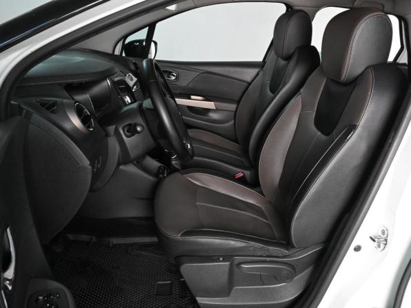 Renault Kaptur I с пробегом 2019 года, цена 1 299 000 рублей, 220081 км, внедорожник, Автокод Объявления
