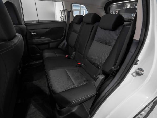 Mitsubishi Outlander III Рестайлинг 2 с пробегом 2018 года, цена 1 675 000 рублей, 155525 км, внедорожник, Автокод Объявления