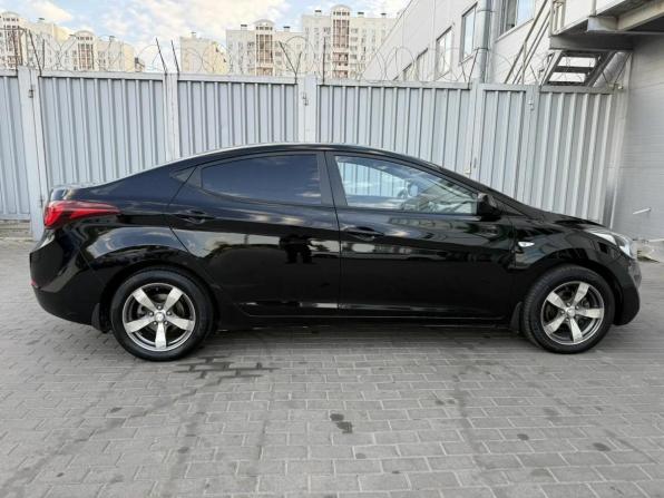 Hyundai Elantra V (MD) Рестайлинг с пробегом 2015 года, цена 1 149 000 рублей, 201506 км, седан, Автокод Объявления