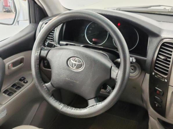 Toyota Land Cruiser 100 Series Рестайлинг 2 с пробегом 2007 года, цена 2 080 000 рублей, 240420 км, внедорожник, Автокод Объявления
