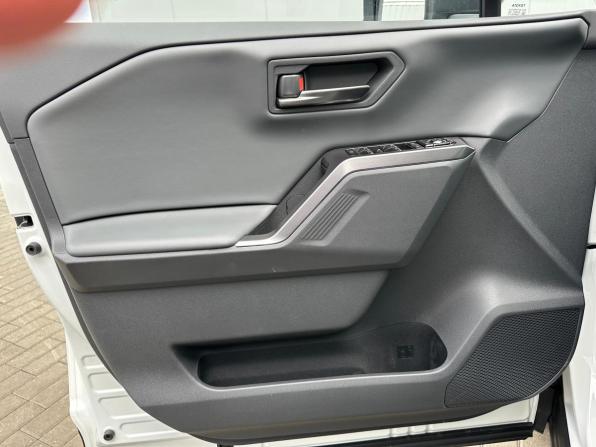 Toyota RAV4 VI (XA60) с пробегом 2026 года, цена 4 650 000 рублей, 9 км, внедорожник, Автокод Объявления